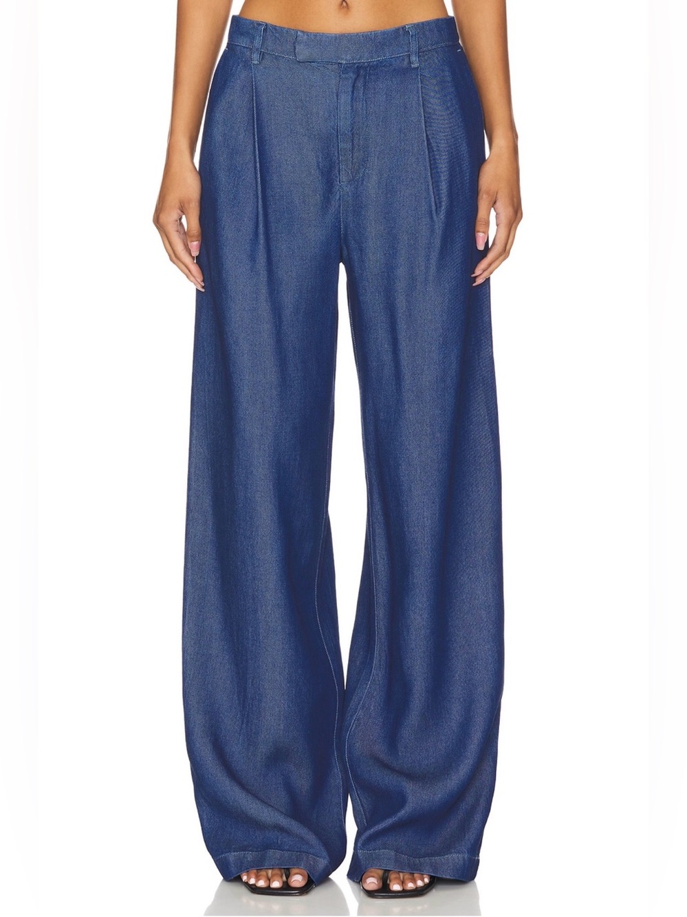 Lovers + Friends Agathe pant in Blue Denim• XS• 👖 nwt✨
